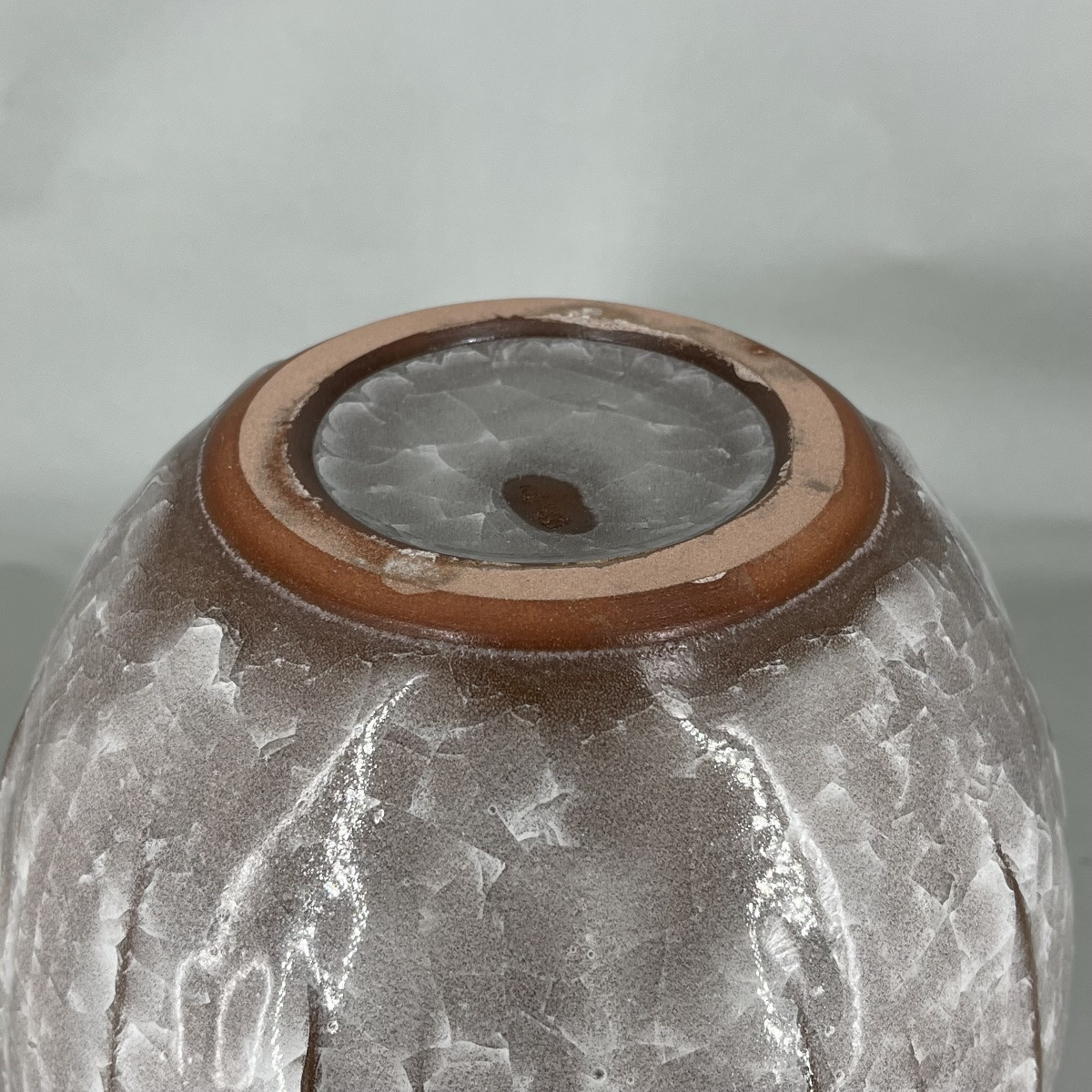 Japanese Ceramic Vase In Goungama Style - Japan-photo-5
