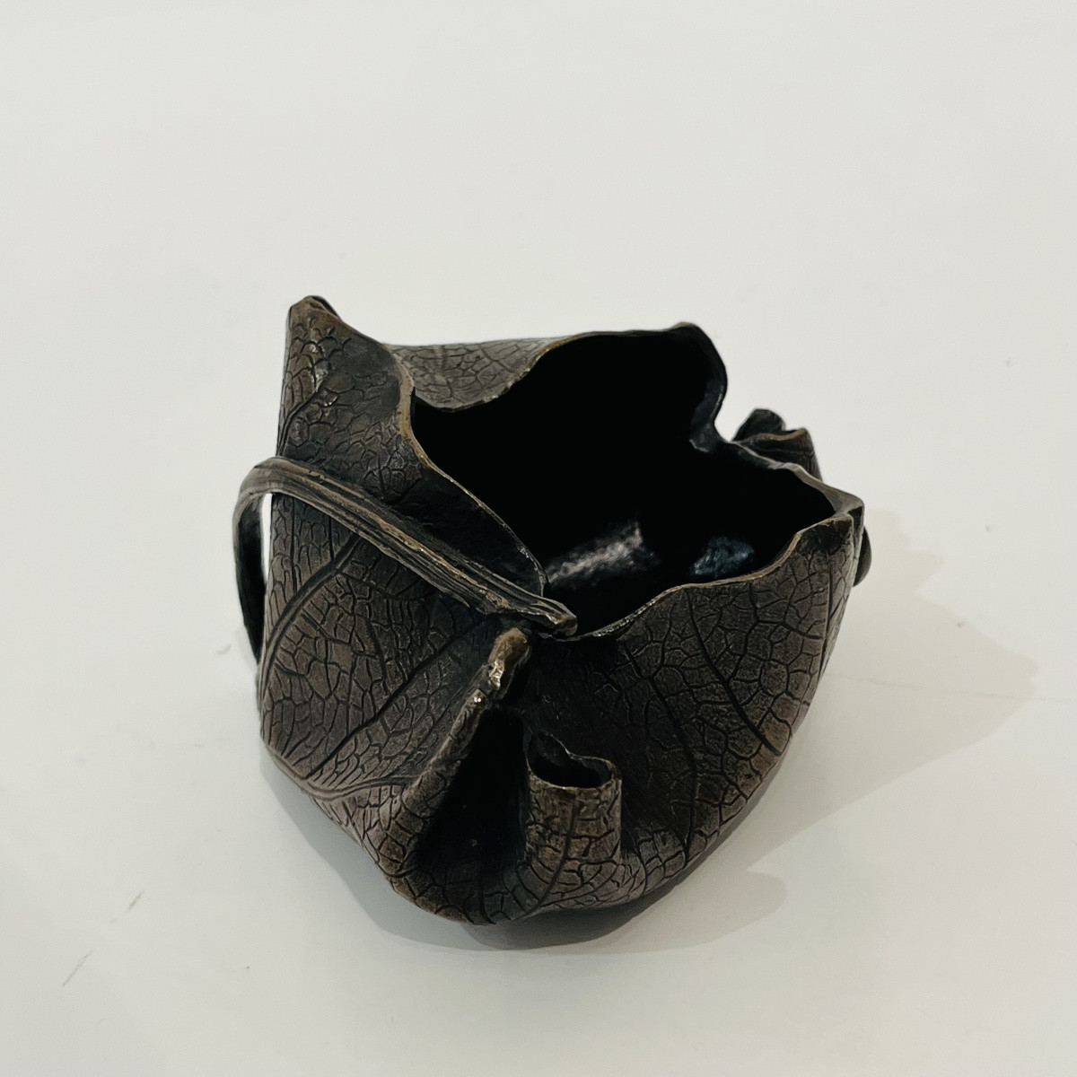 Japanese Leaf And Snail Tray - Japan -photo-1