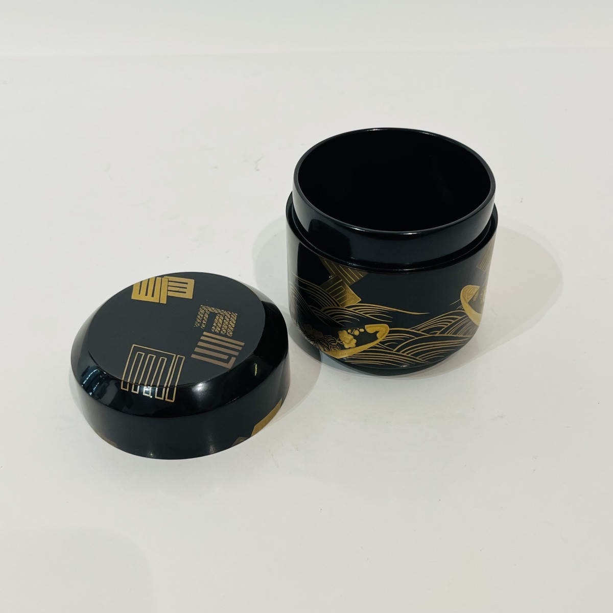 Natsume boîte à thé laquée japonaise genji-ko - Japon-photo-1