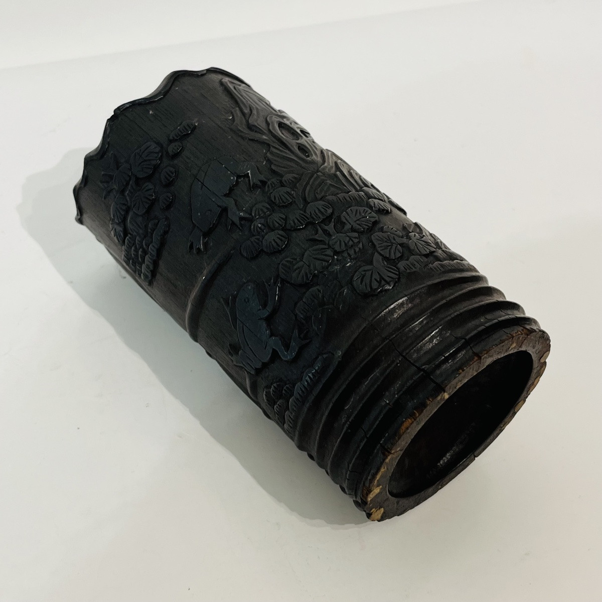 Japanese Carved Bamboo Brush Holder - Japan-photo-2