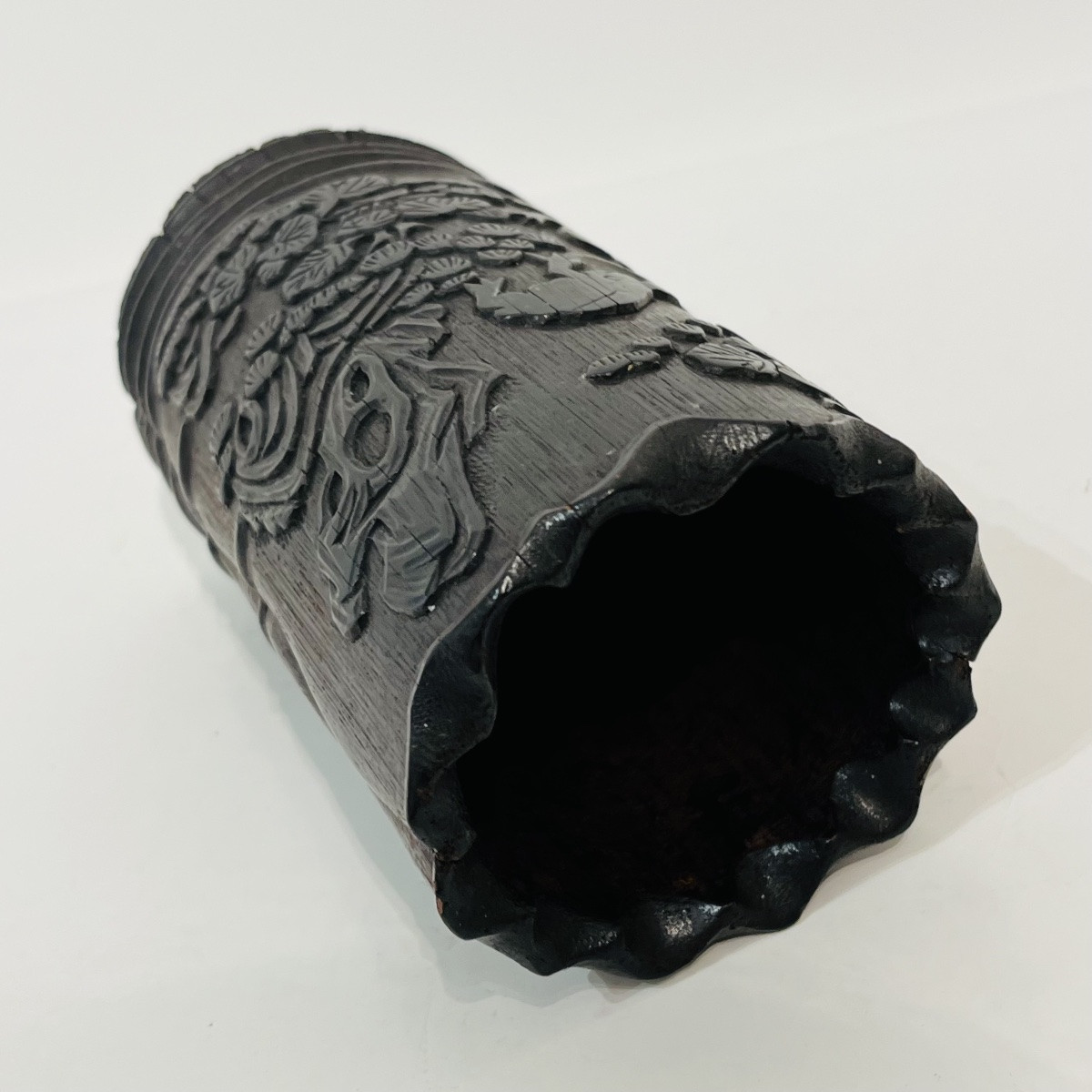 Japanese Carved Bamboo Brush Holder - Japan-photo-1