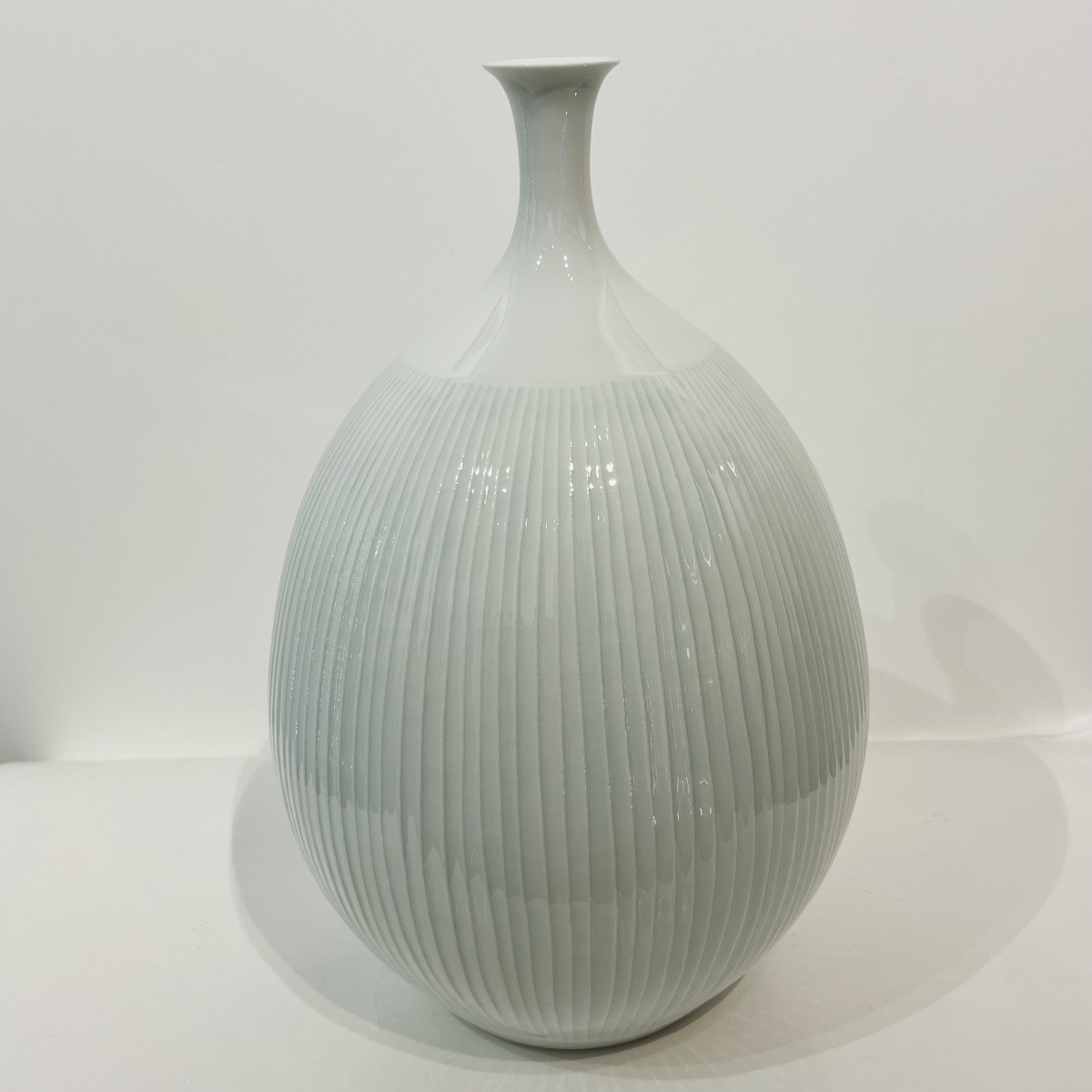 Celadon Japanese Vase Fujii Shumei - Japan-photo-8