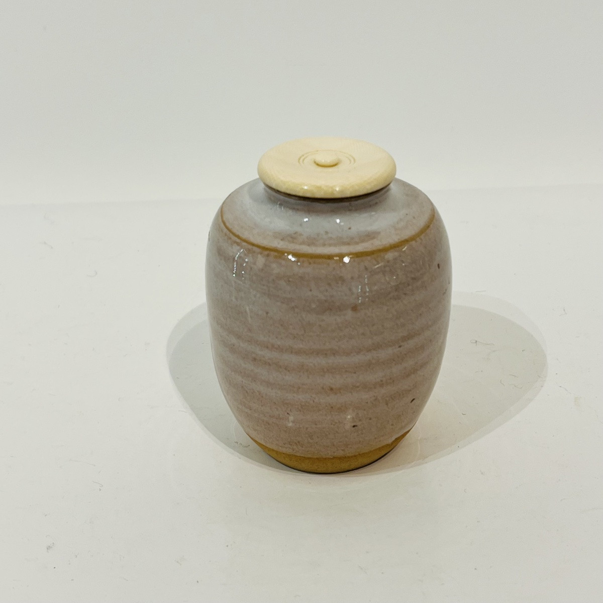 Hagi Japanese Ceramic Tea Caddy - Japan-photo-3