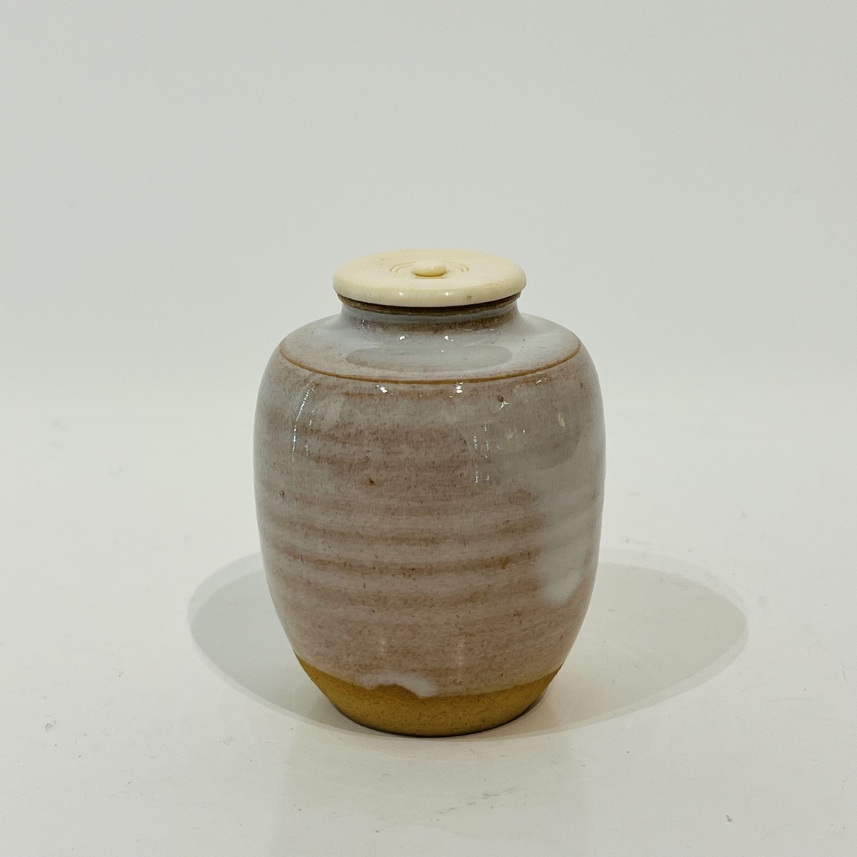 Hagi Japanese Ceramic Tea Caddy - Japan-photo-1