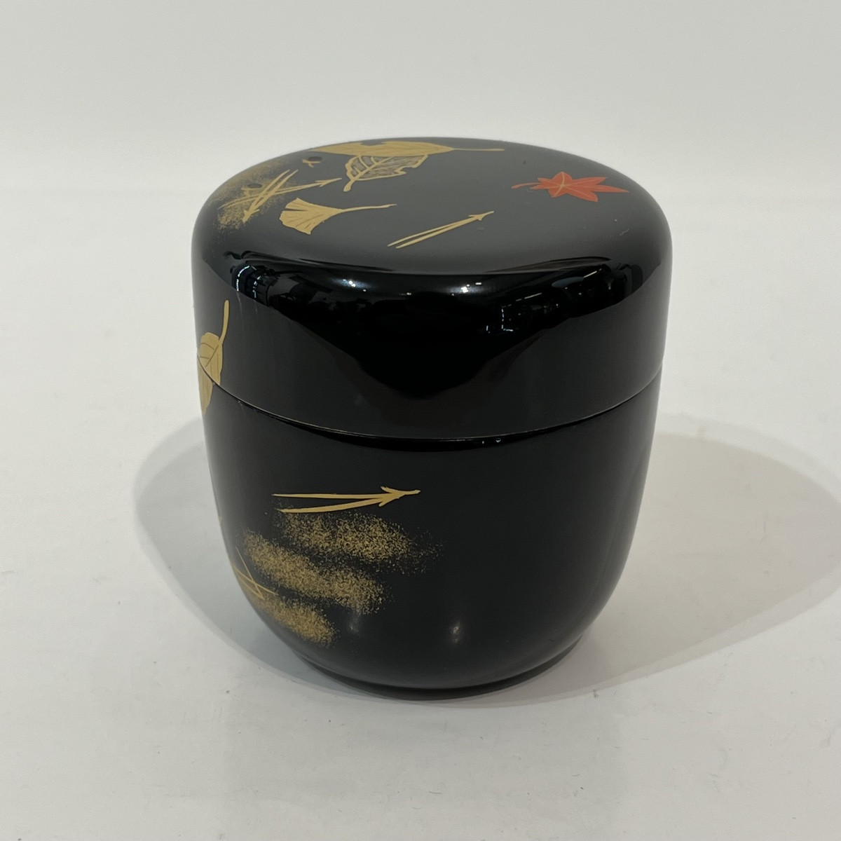 Natsume Japanese Momiji Lacquer Tea Caddy - Japan-photo-1