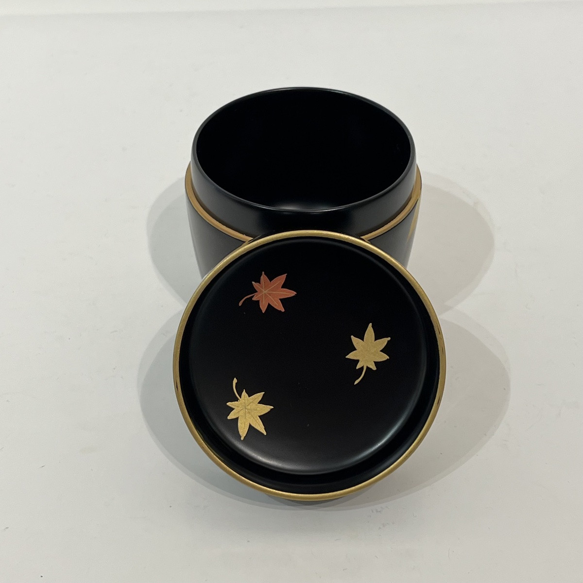 Natsume Japanese Momiji Lacquer Tea Caddy - Japan-photo-4