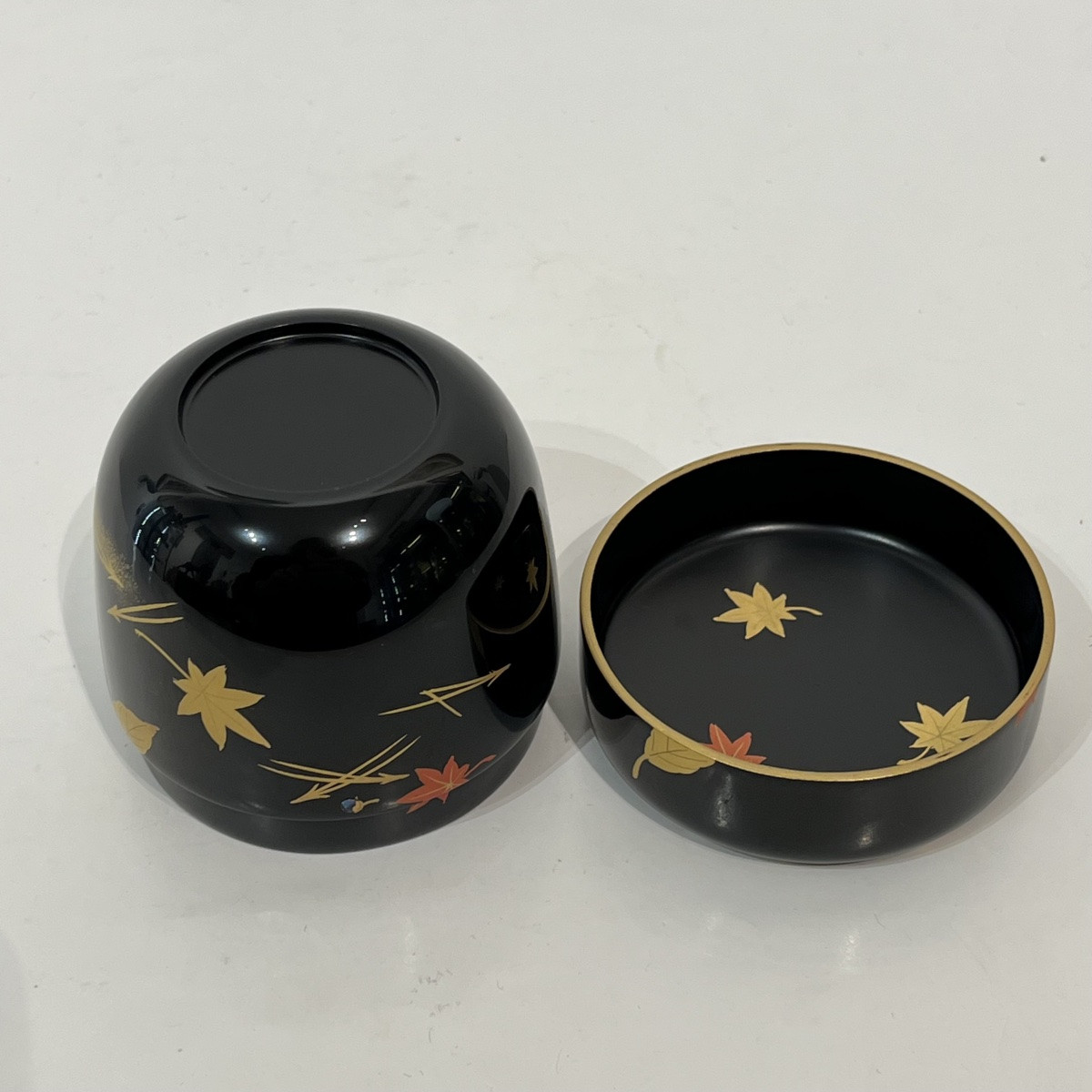 Natsume Japanese Momiji Lacquer Tea Caddy - Japan-photo-7