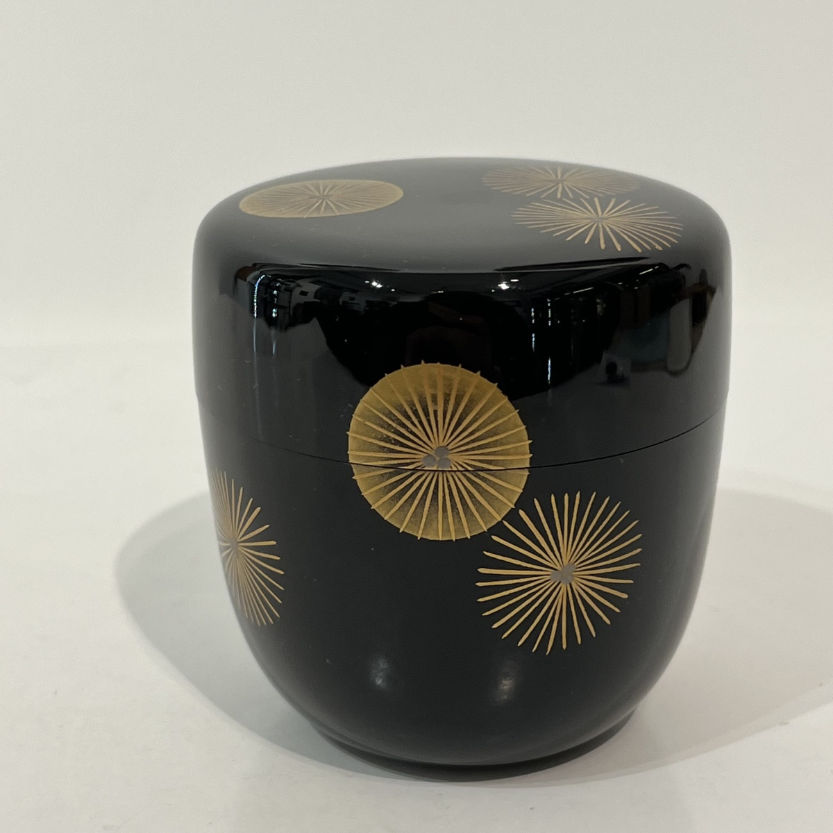 Natsume boîte à thé japonaise laquée fleurs de pin  - Japon 