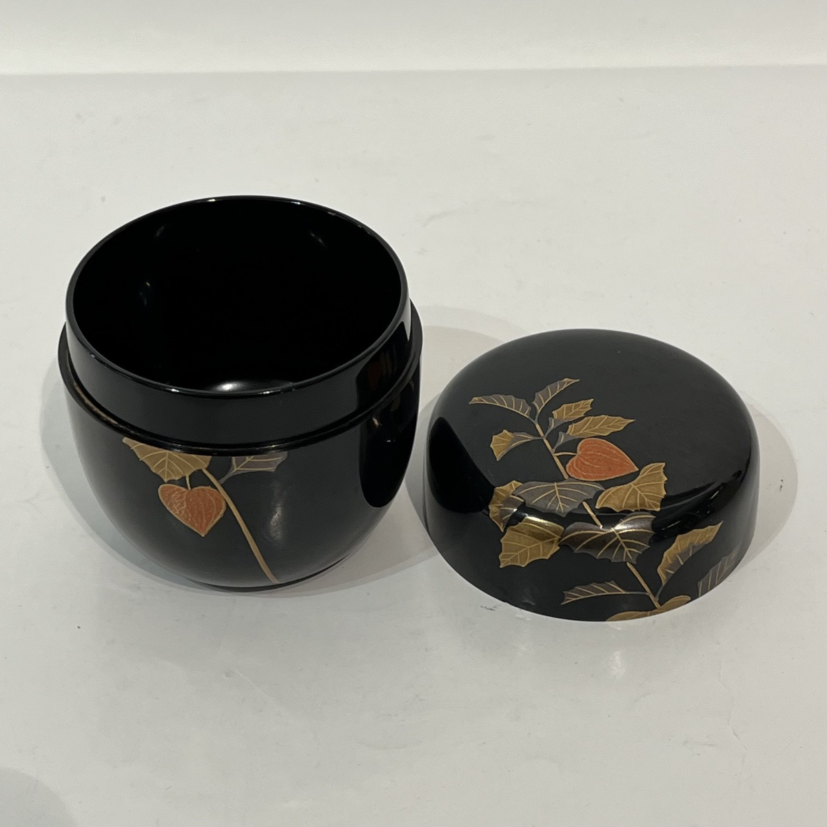 Natsume, Japanese Lacquered Tea Box, Physalis - Japan-photo-3