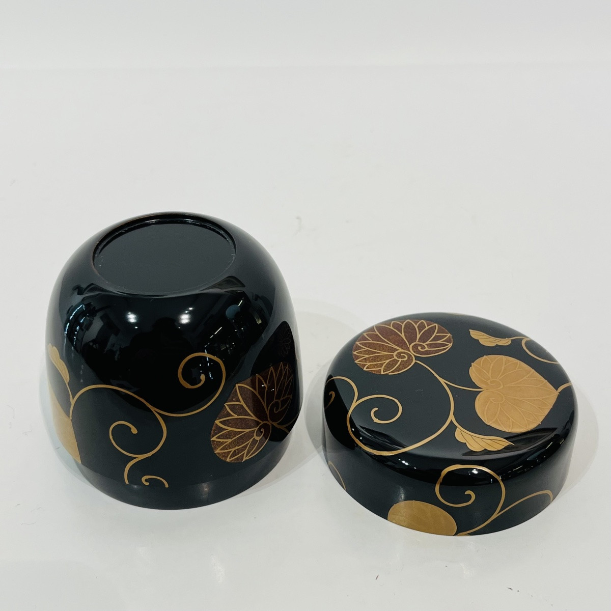 Natsume Japanese Tea Caddy In Shikuryo Lacquer - Japan-photo-2