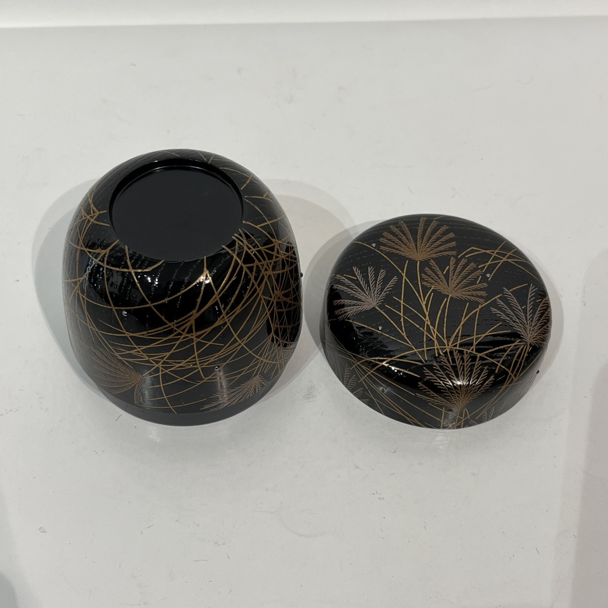 Natsume Tea Caddy In Japanese Herbs And Dew Lacquer - Japan-photo-3
