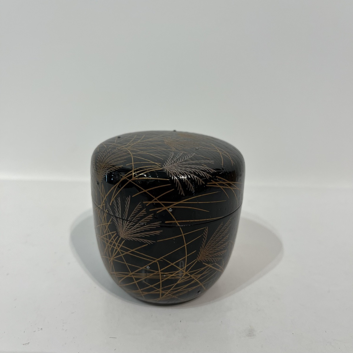 Natsume Tea Caddy In Japanese Herbs And Dew Lacquer - Japan-photo-4