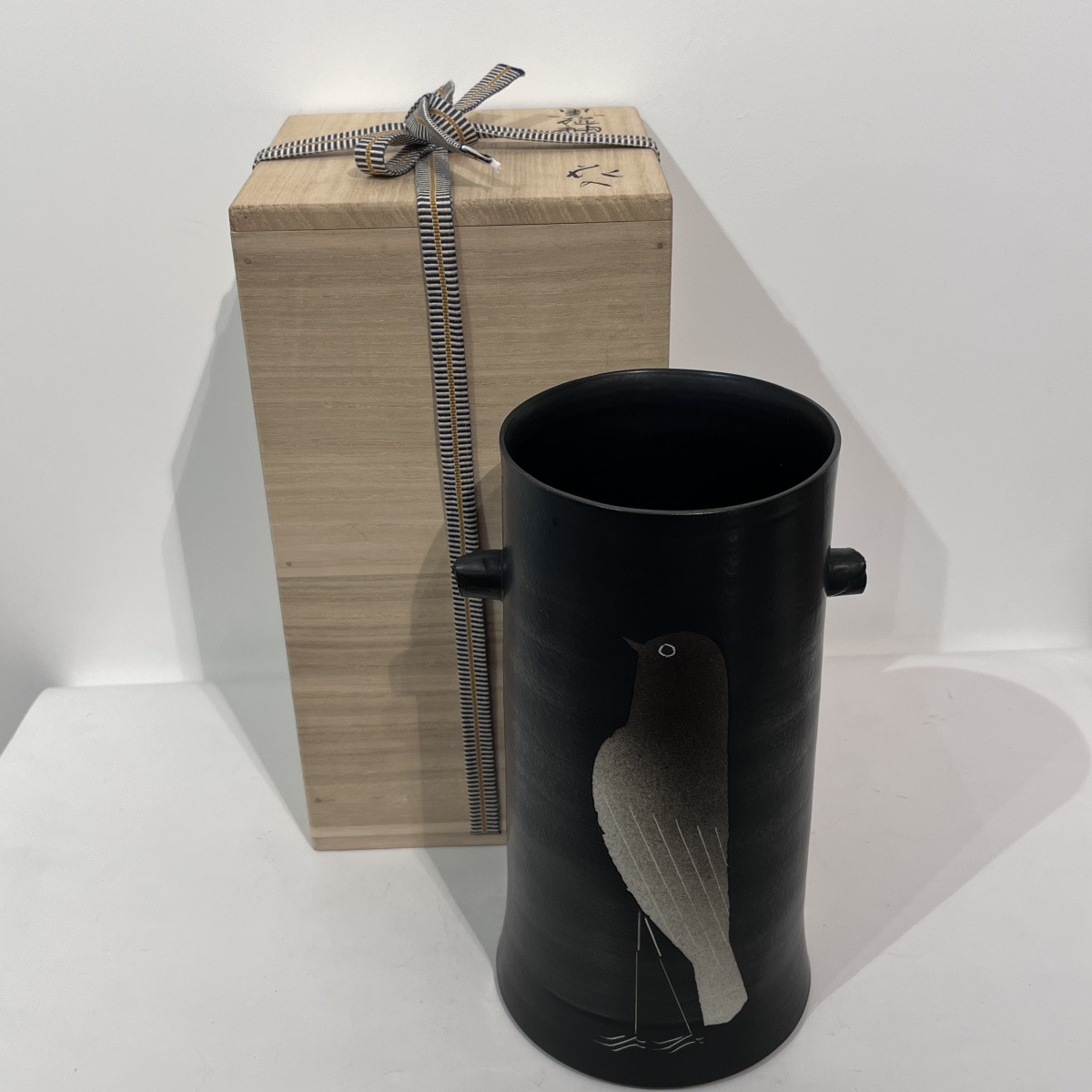 Japanese Ceramic Bird Vase - Japan-photo-2