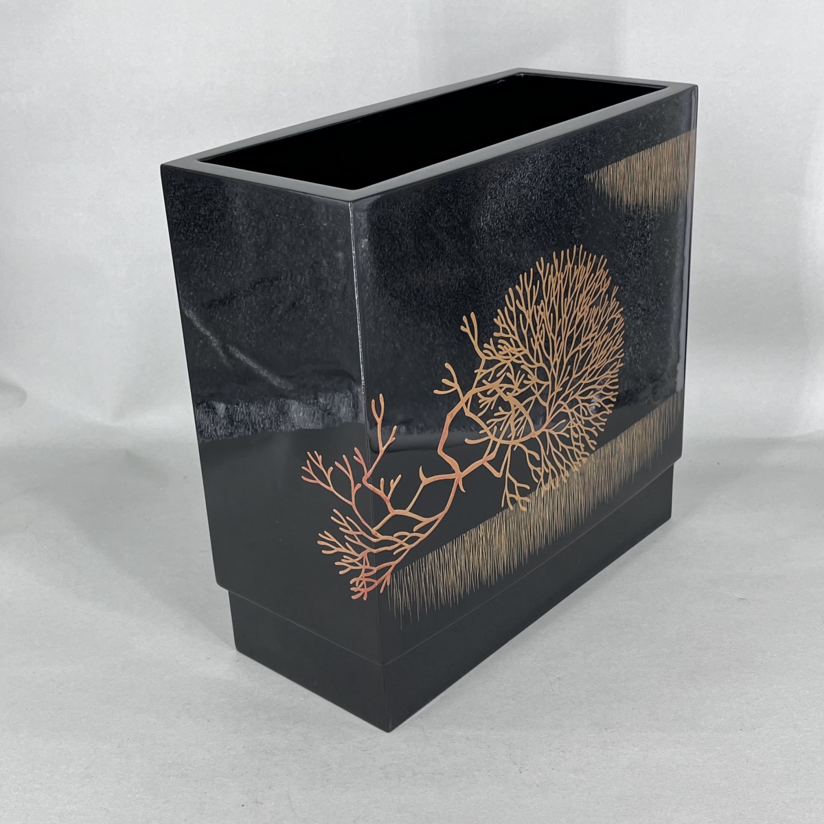 Japanese Lacquer Vase By Inami Tadashi - Japan-photo-2