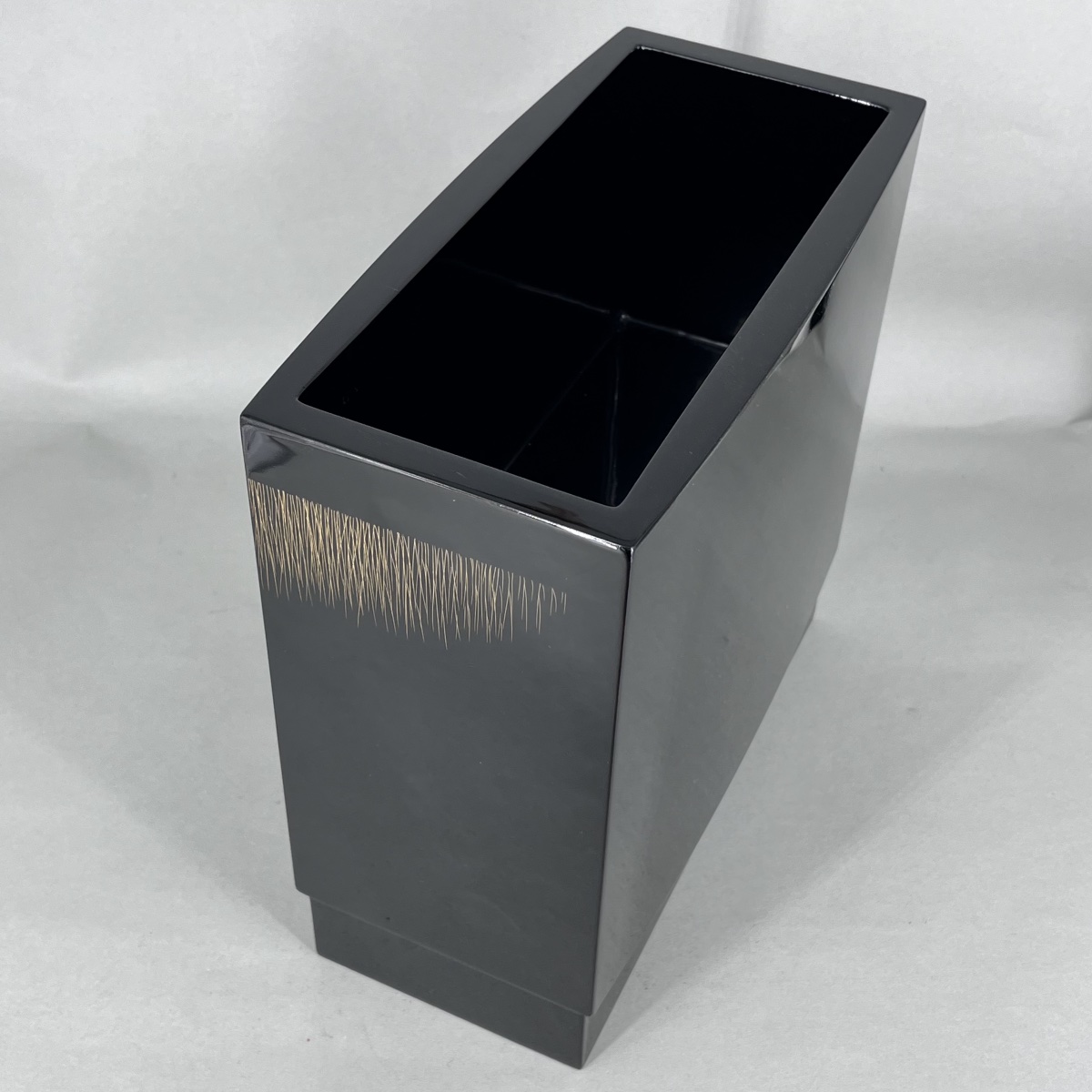 Japanese Lacquer Vase By Inami Tadashi - Japan-photo-4