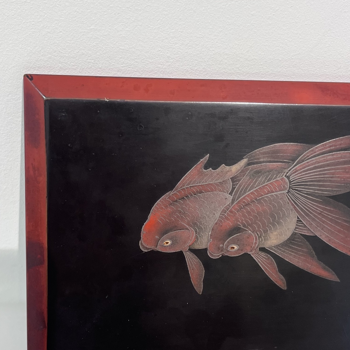 Boîte japonaise en laque avec poissons rouges - Japon -photo-5