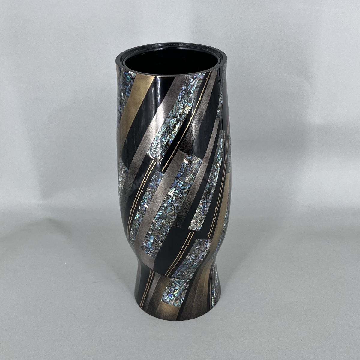 Vase japonais en laque de Hattori Shunsho - Japon-photo-2