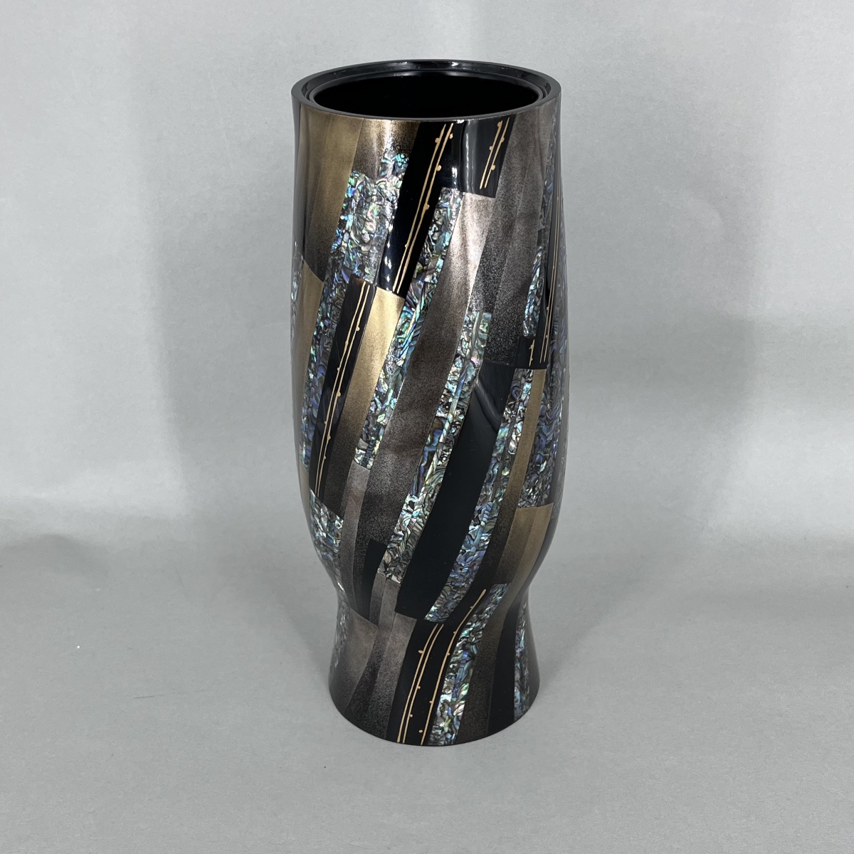 Vase japonais en laque de Hattori Shunsho - Japon-photo-2