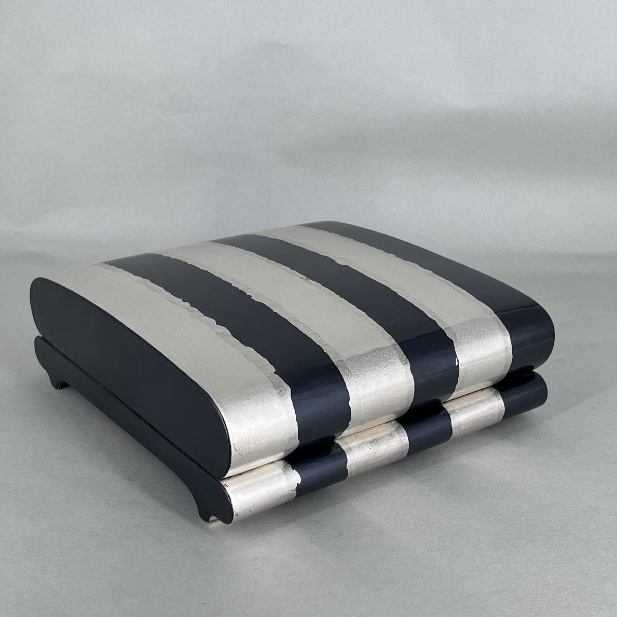 Japanese Striped Box Made Of Hammered Metal - Japan