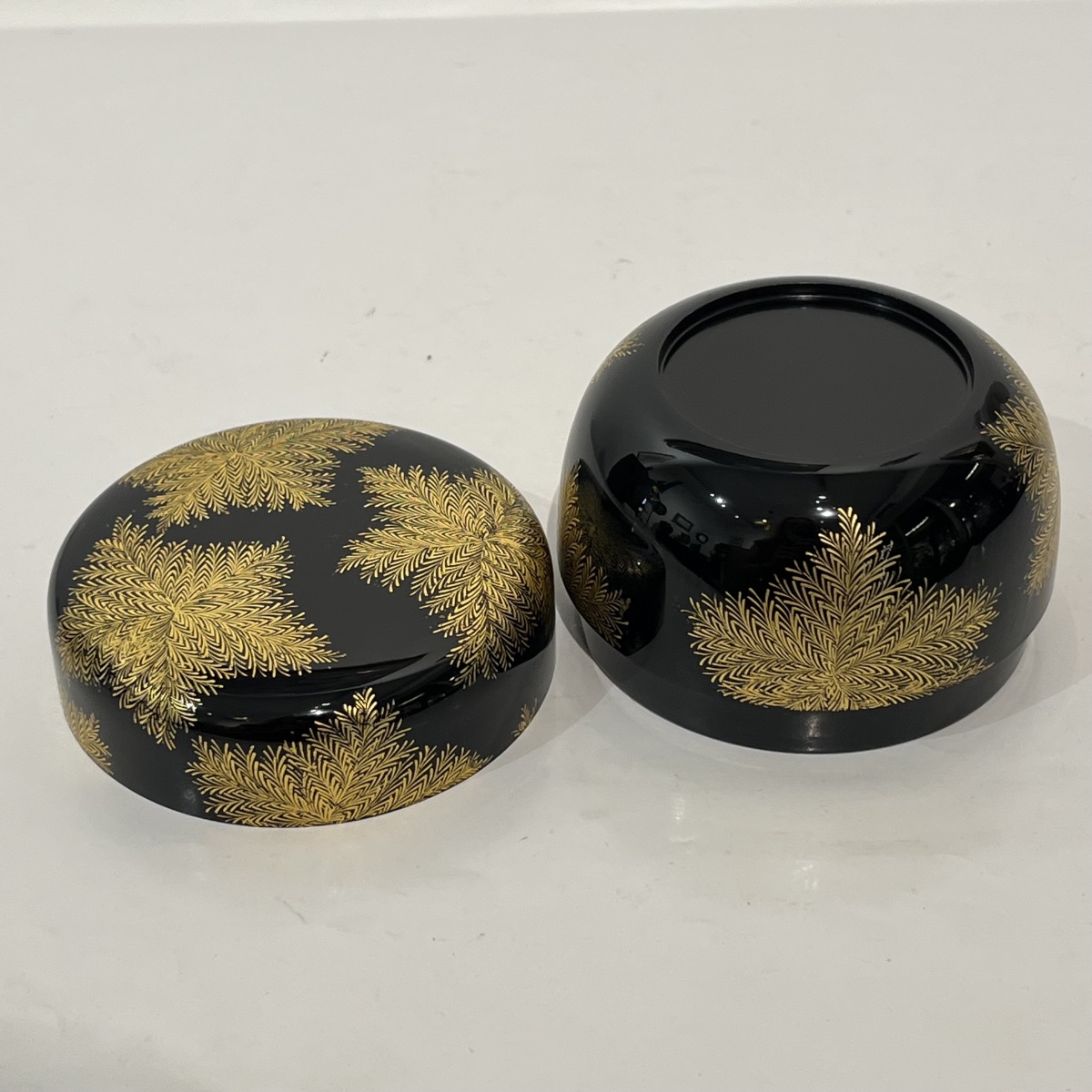 Natsume, Japanese Lacquered Tea Caddy, Shinobu - Japan-photo-3