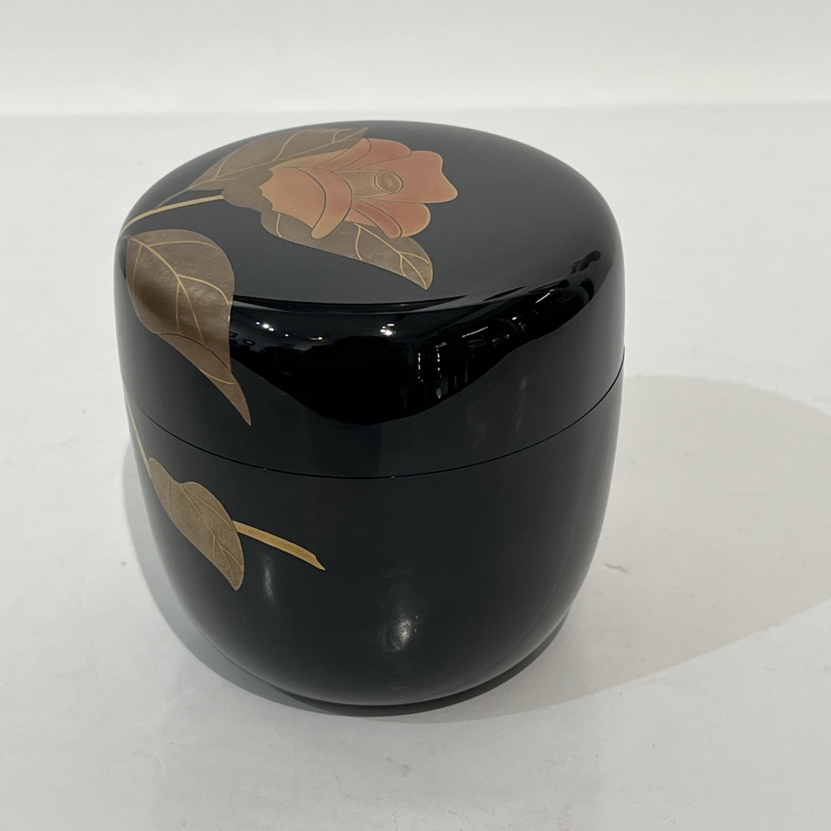 Natsume Camellia, Japanese Lacquered Tea Box - Japan-photo-1