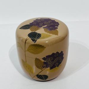 Natsume, boîte à thé laquée japonaise, chrysanthèmes - Japon
