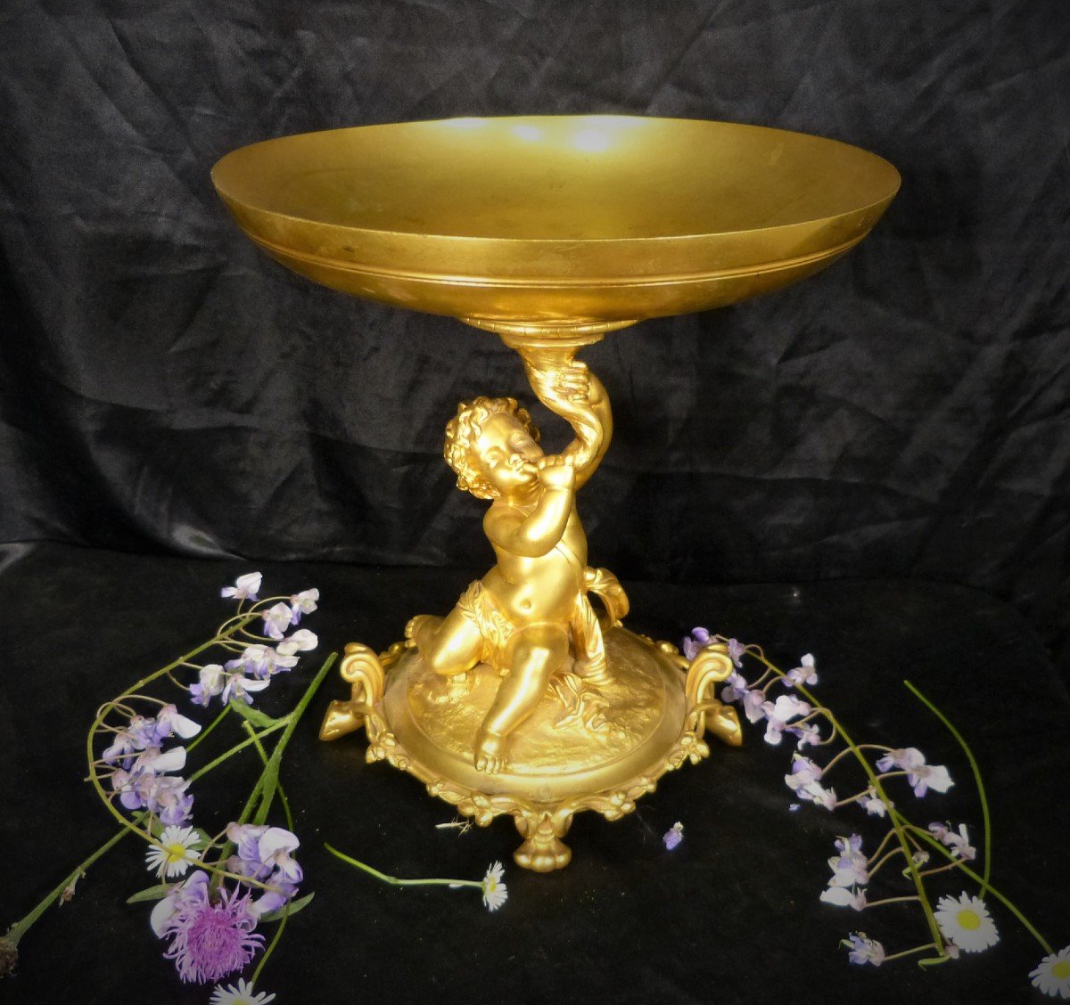 Christofle Coupe En Bronze Doré Napoléon III Au Chérubin centre de table