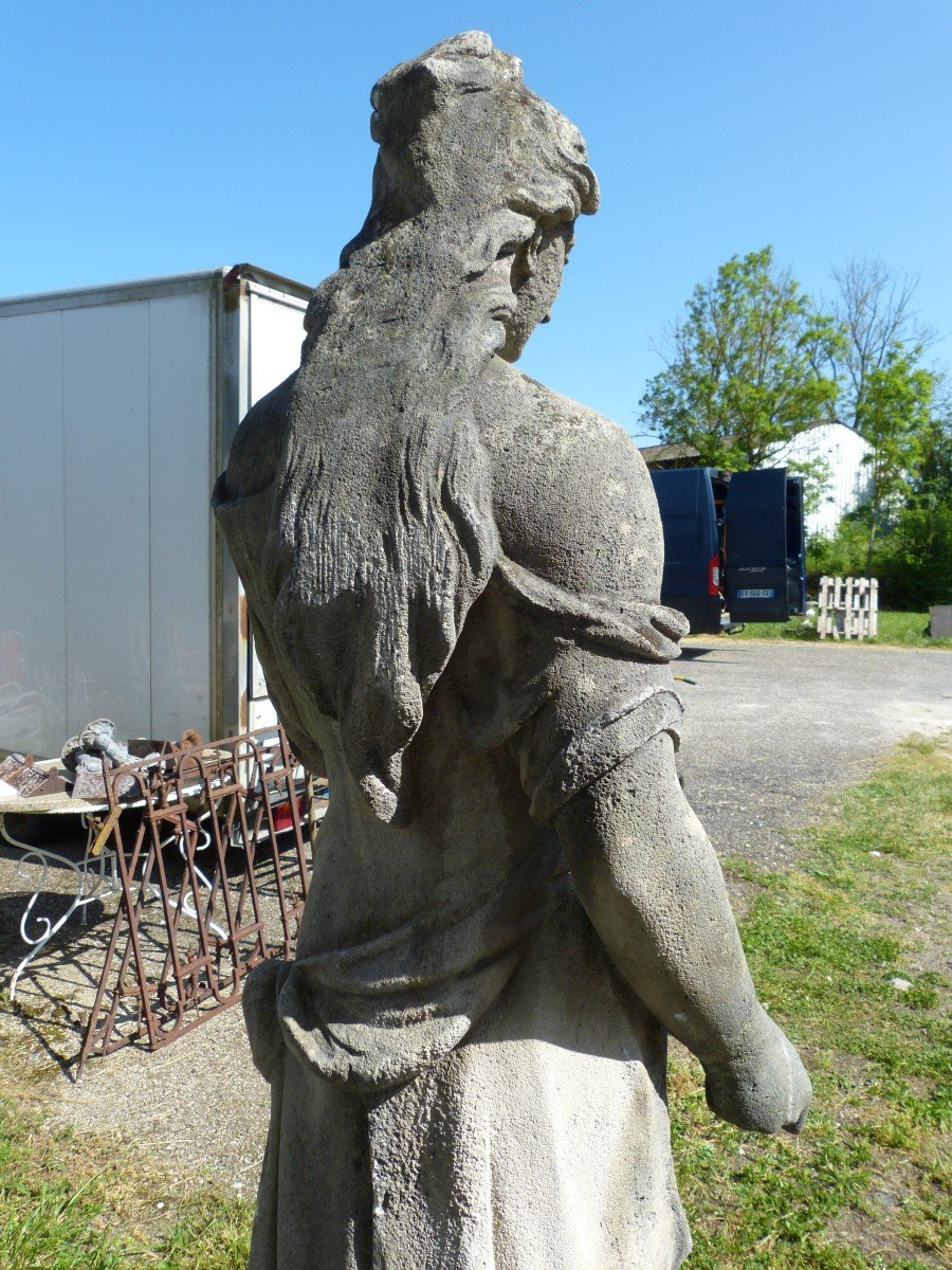 Importante Statue De Parc 203 Cm En Pierre Calcaire Femme Drapée à l'Antique-photo-3