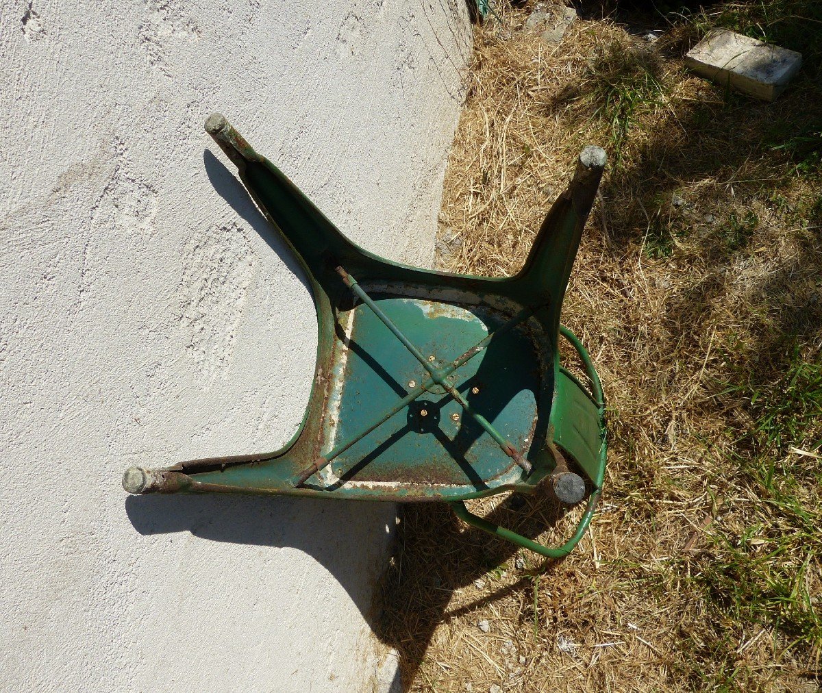 Series Of 16 Tolix Metallic Chairs-photo-4