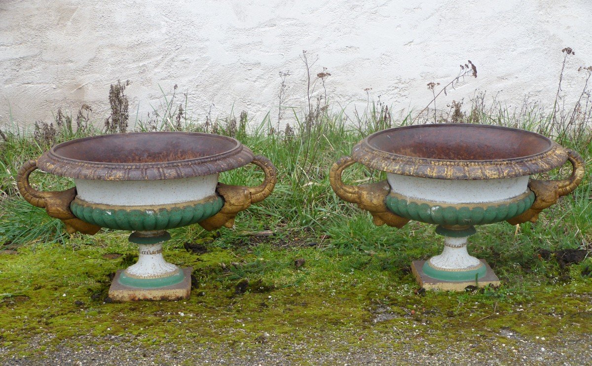 Importante Paire De Vasques En Fonte 19ème Jardin