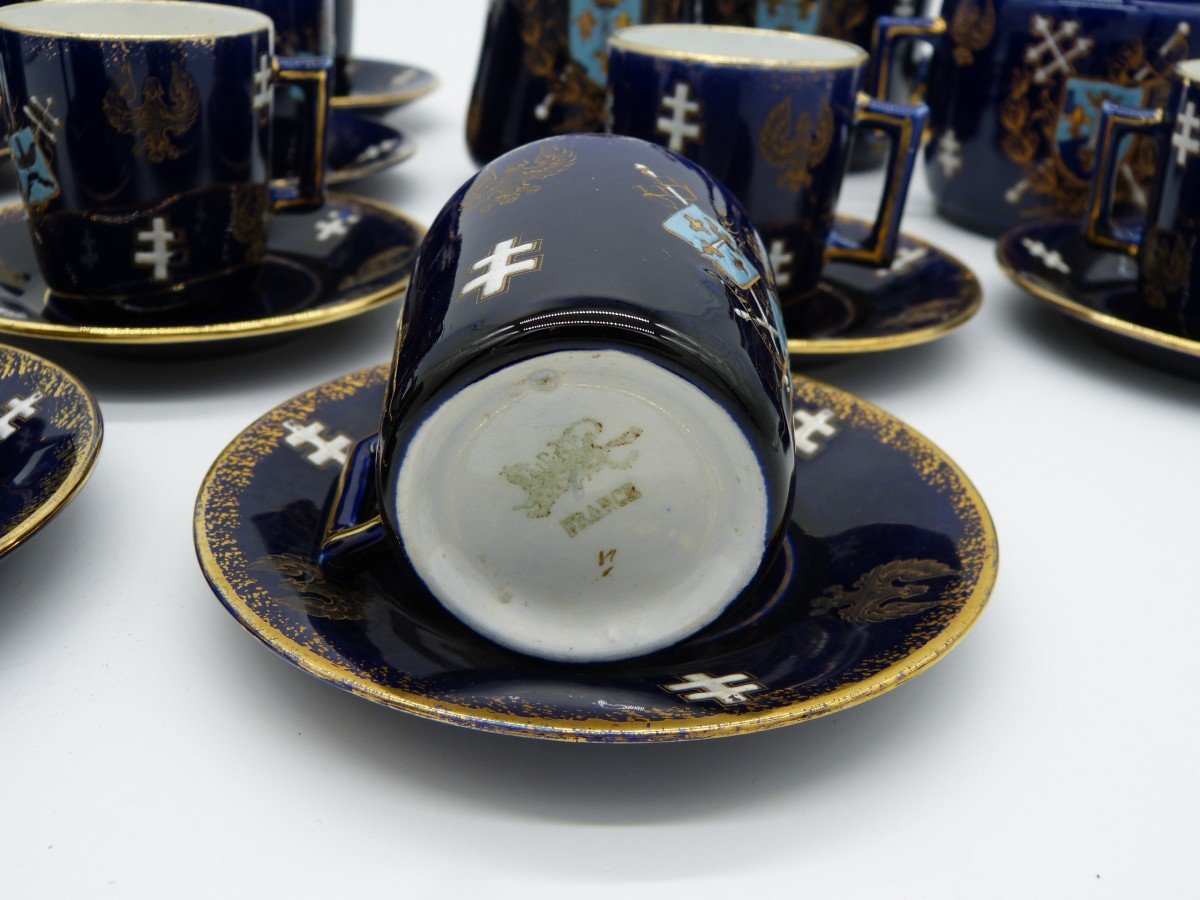 Luneville Earthenware Coffee Service Kg Arms Of Joan Of Arc Blue Coat Of Arms Of Sèvres 10 Cups-photo-4