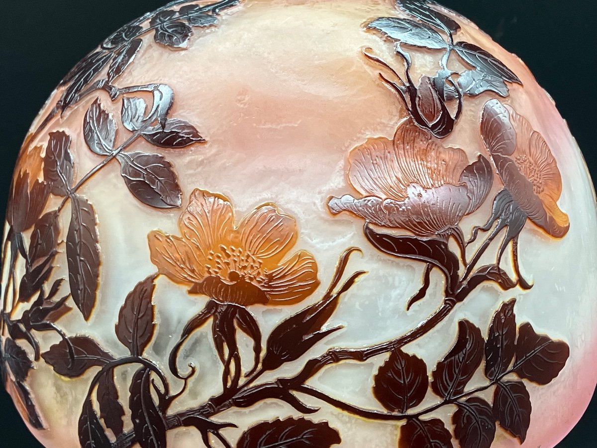 émile Gallé Art Nouveau Mushroom Lamp Flight Of Butterflies And Rose Bushes In Bloom -photo-3