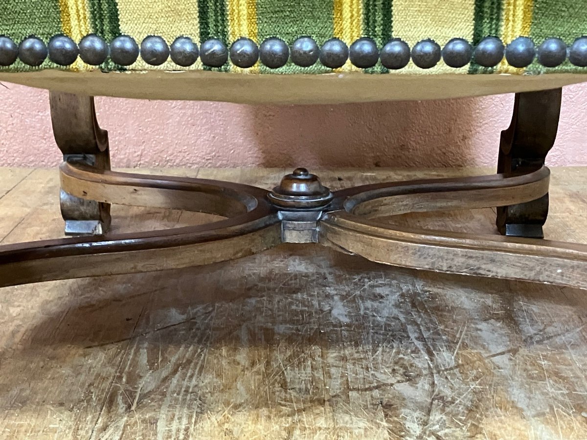Paire De Fauteuils Louis XIV En Noyer-photo-7