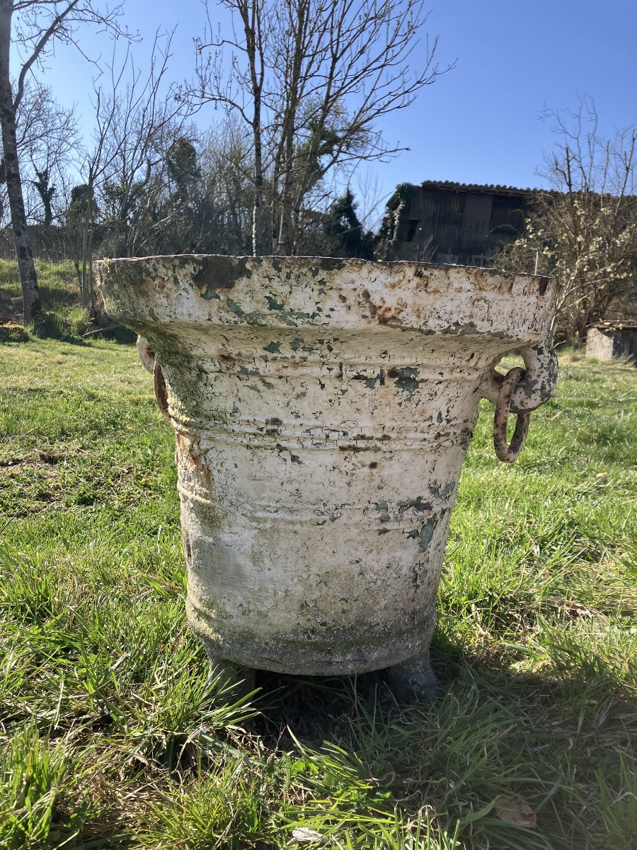 Important Cast Iron Mortar Late 15th Century Planter Basin -photo-2