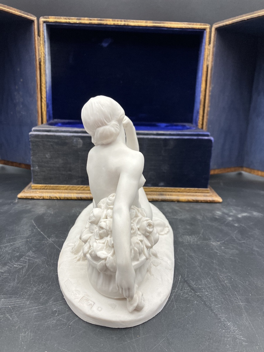 Alphonse Saladin And Sèvres Art Deco Biscuit Group Woman With Basket Of Roses-photo-4