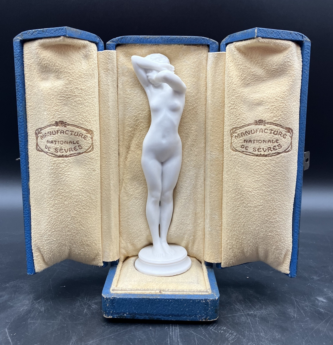Théodore Rivière For Sèvres Phryne Art Deco Biscuit Porcelain Statuette In Its Case 