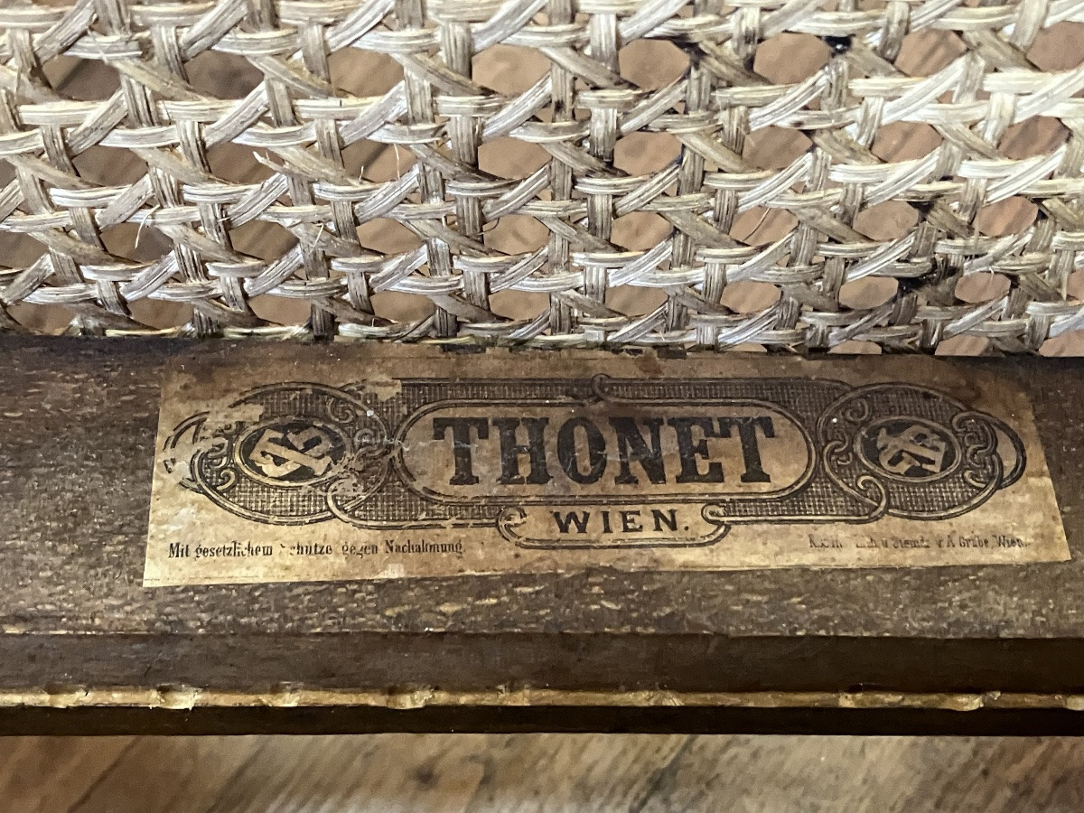 Thonet Série de 8 chaises en bois courbé Bistrot Café avec cannage -photo-3