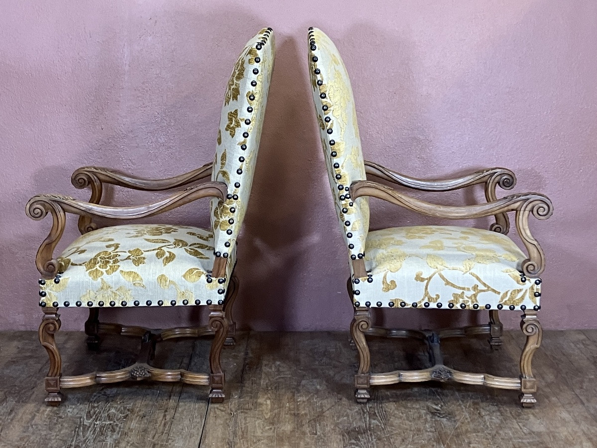 Paire de fauteuils en noyer 19 eme style Louis14 parfait état -photo-4