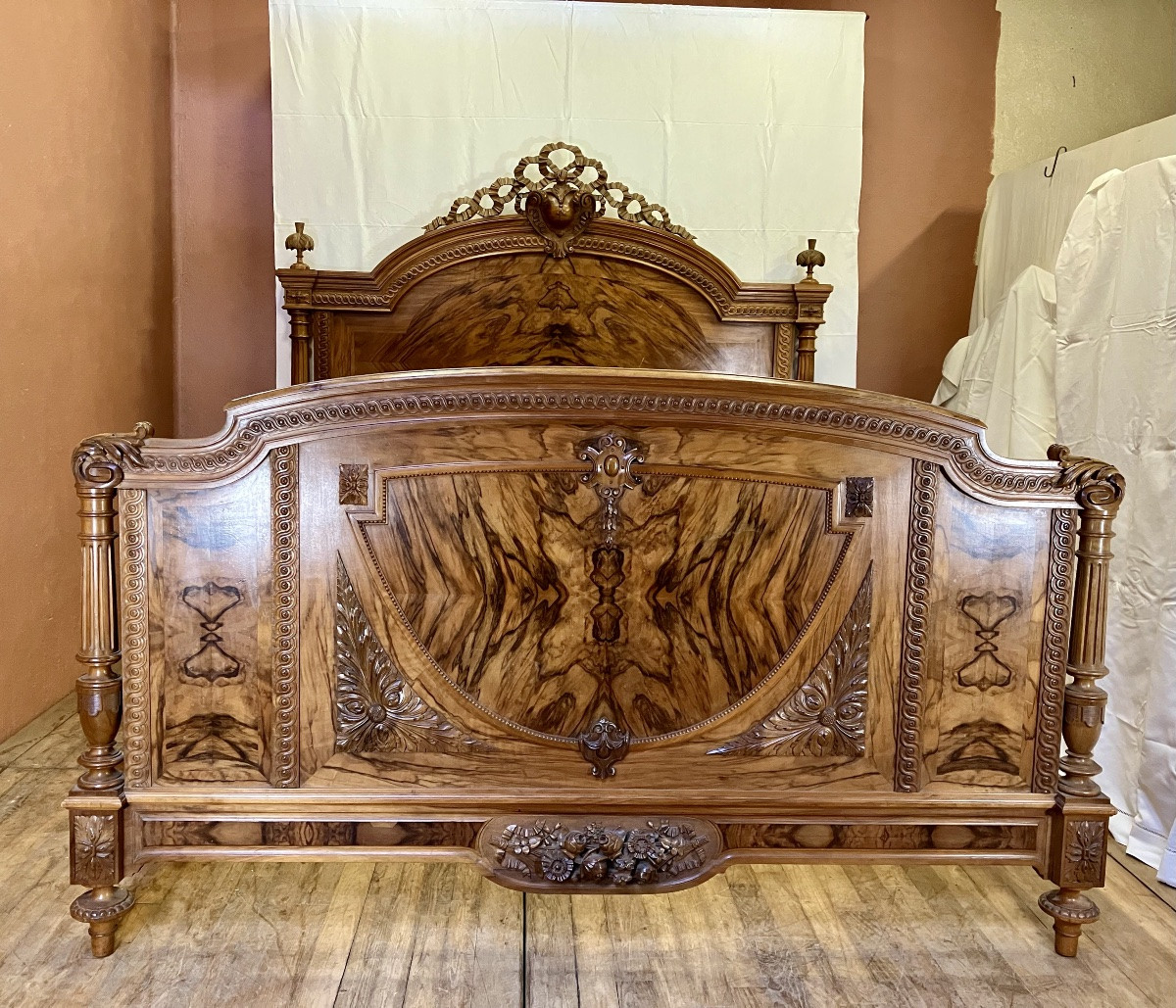 Huge Interior Bed 208 X 186 Cm In Napoleon III Walnut, Very Large King Size Format-photo-2