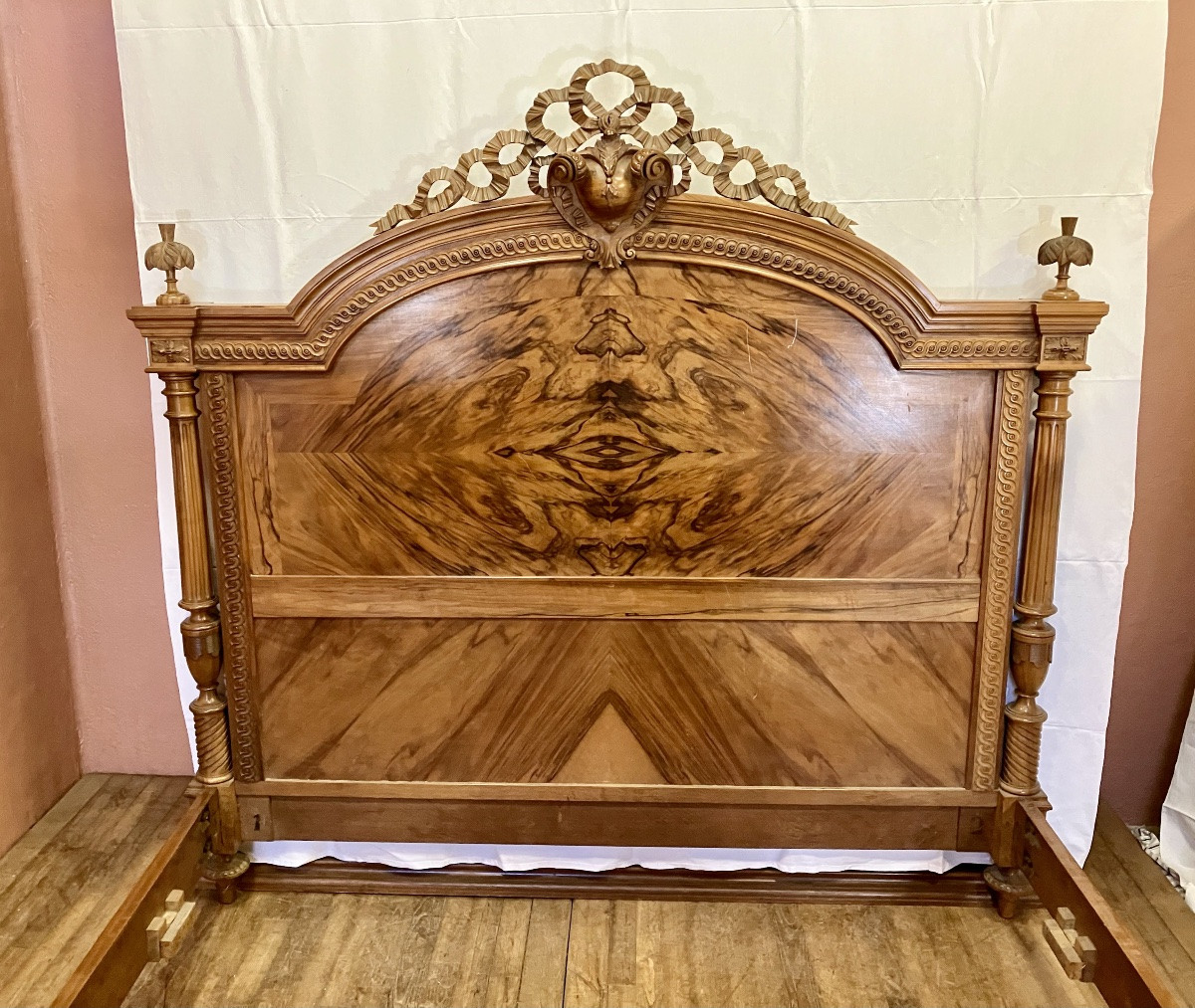 Huge Interior Bed 208 X 186 Cm In Napoleon III Walnut, Very Large King Size Format-photo-3