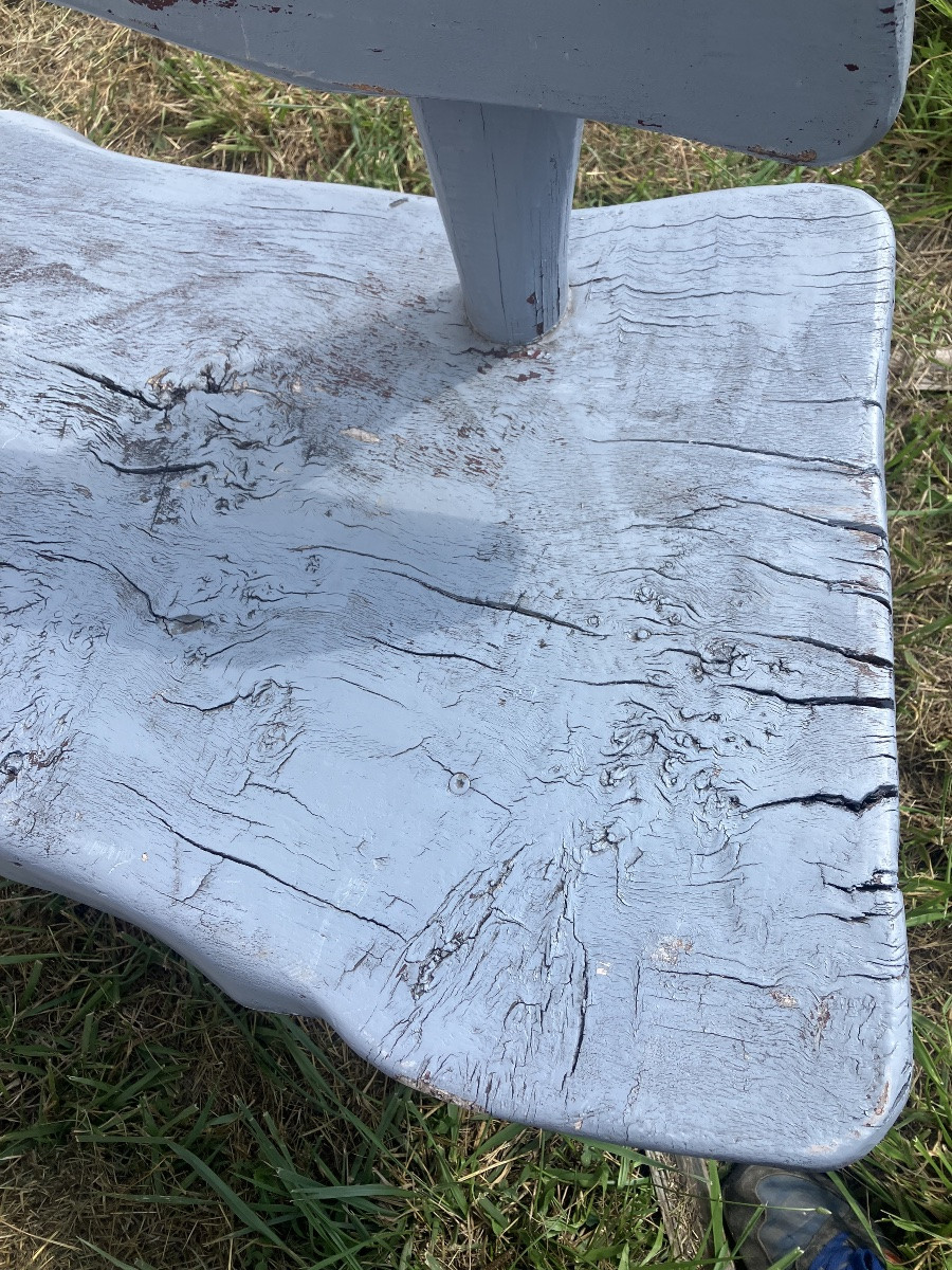 Paire de bancs brutalistes en bois peint jardin-photo-2