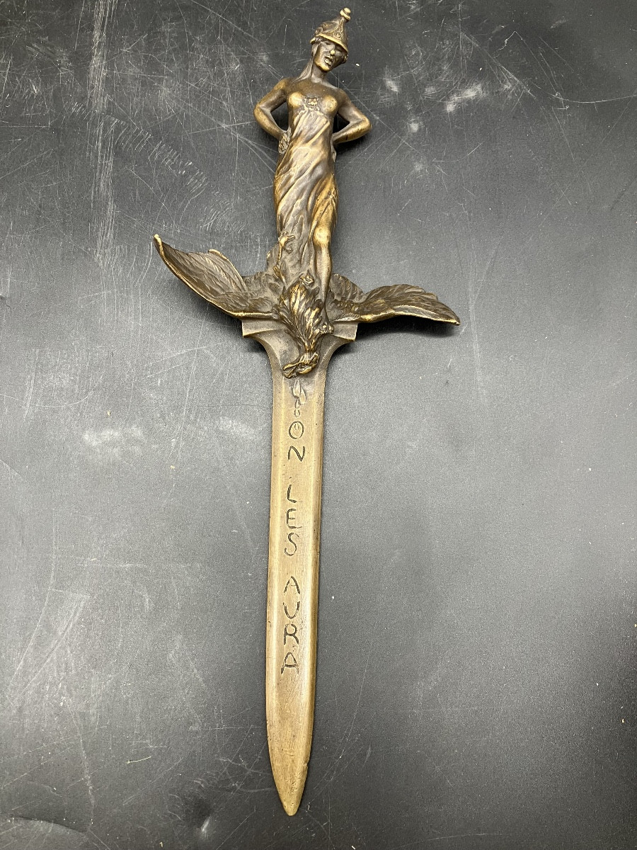 Eugène  Lelièvre Dague coupe papier patriotique Alsace  on les aura bronze art nouveau Alsacien