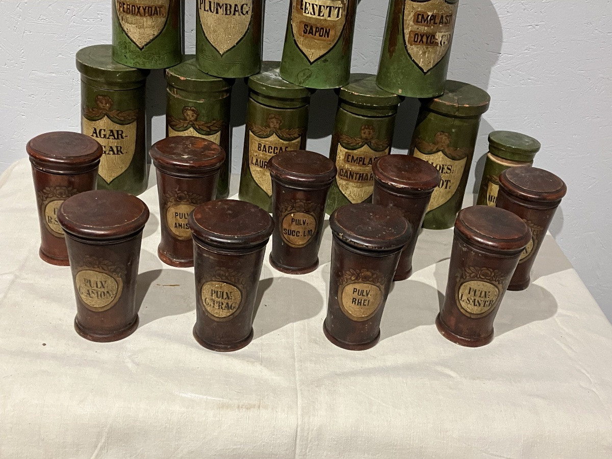Bel ensemble de 19 pots à pharmacie en bois Époque 19 eme -photo-6