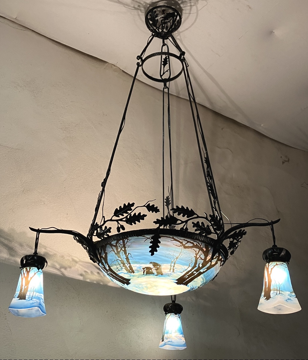 Muller Frères Luneville exceptionnel lustre paysage de neige ramasseuses de fagots