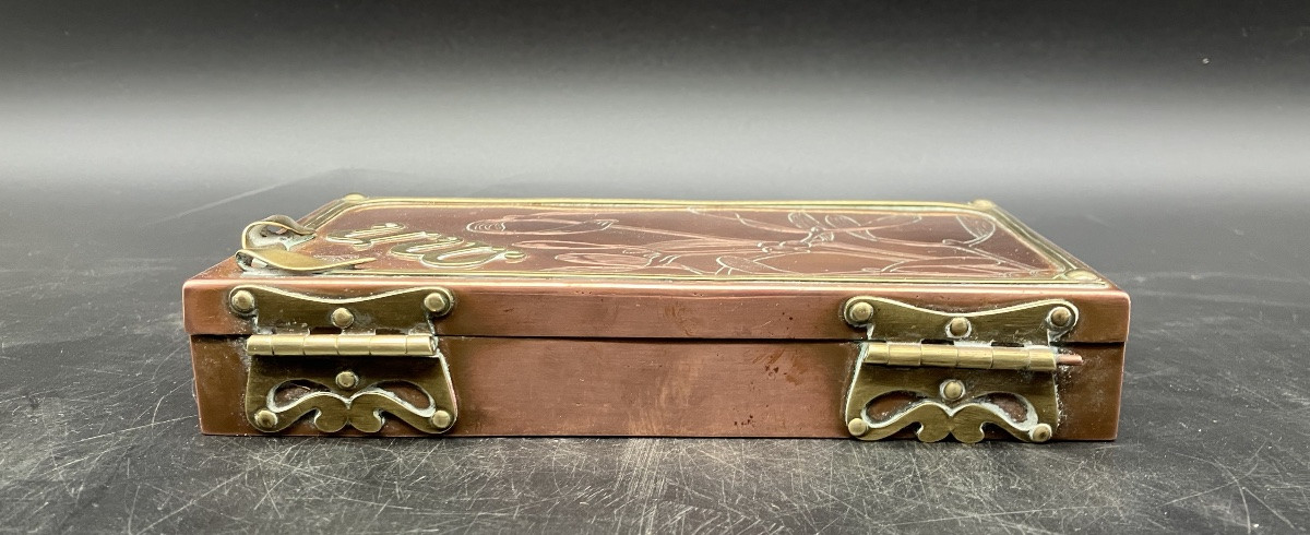Boite Gui art nouveau en cuivre à deux patine pour bijoux ,  cartes , ou autre-photo-3