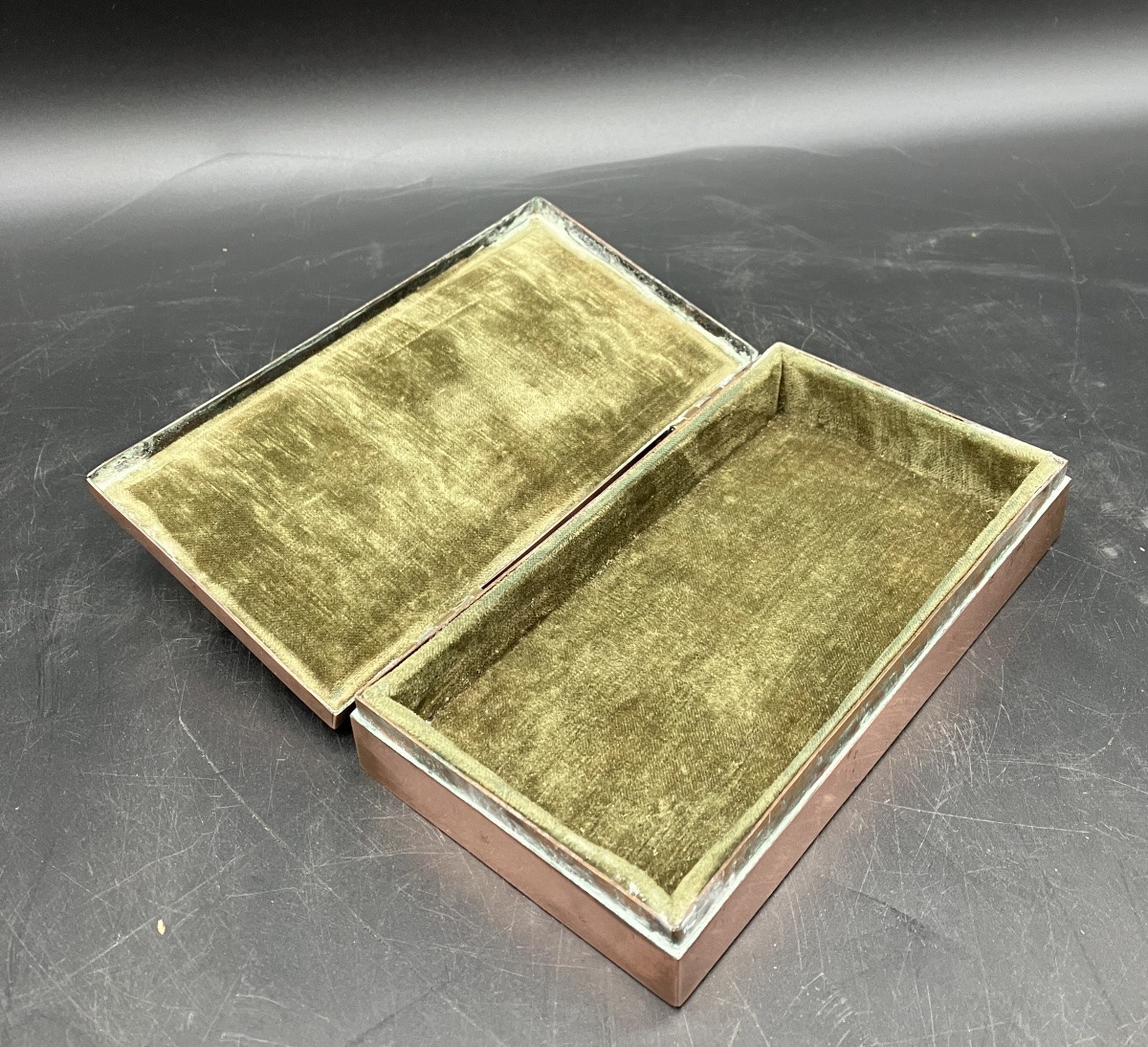 Boite Gui art nouveau en cuivre à deux patine pour bijoux ,  cartes , ou autre-photo-4