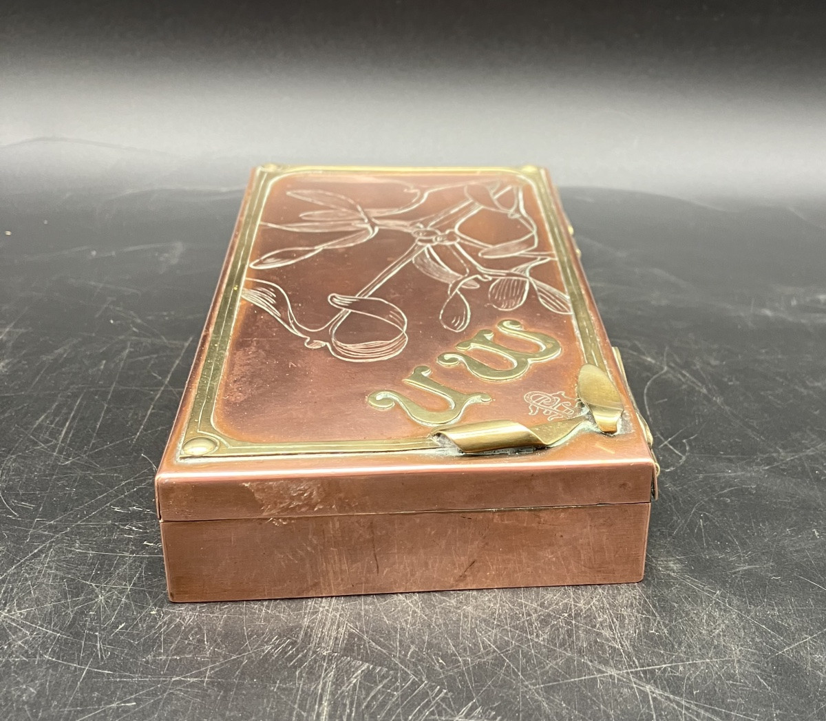 Boite Gui art nouveau en cuivre à deux patine pour bijoux ,  cartes , ou autre-photo-3