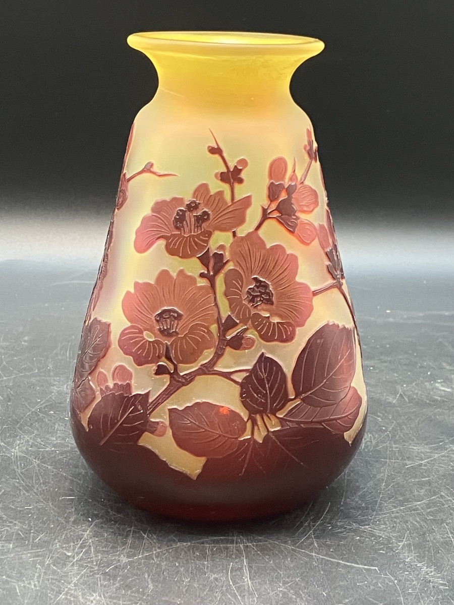 Emile Gallé Vase 18 cm rouge et jaune verre opalescent décor fleurs de pommiers art nouveau-photo-2