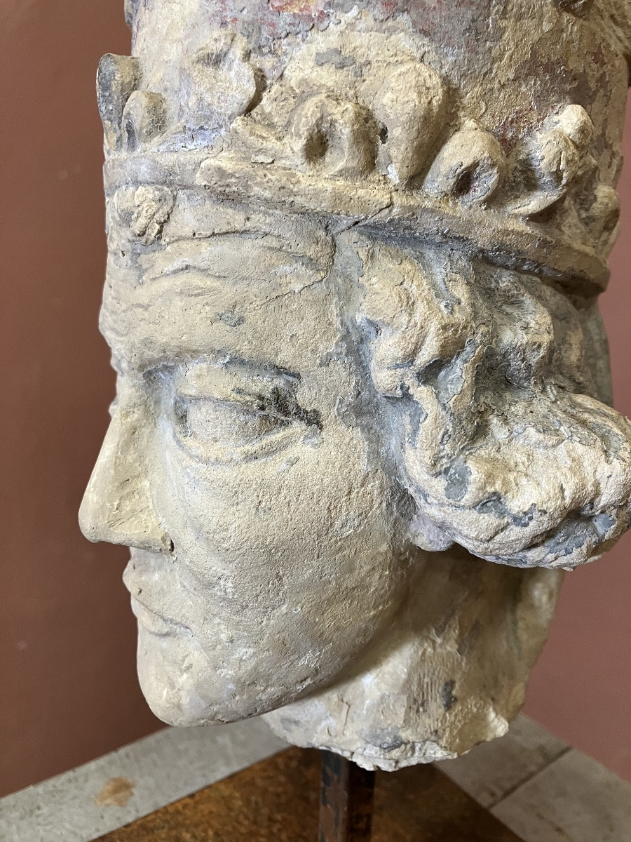 Limestone Sculpture Of A Bishop's Head, 16th Century -photo-7