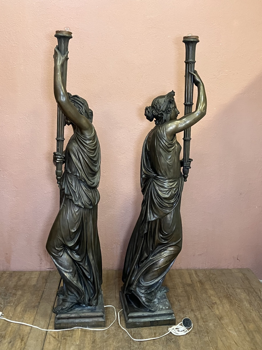 Large Pair Of 170 Cm Patinated Metal Torchères Bronze Floor Lamp-photo-3